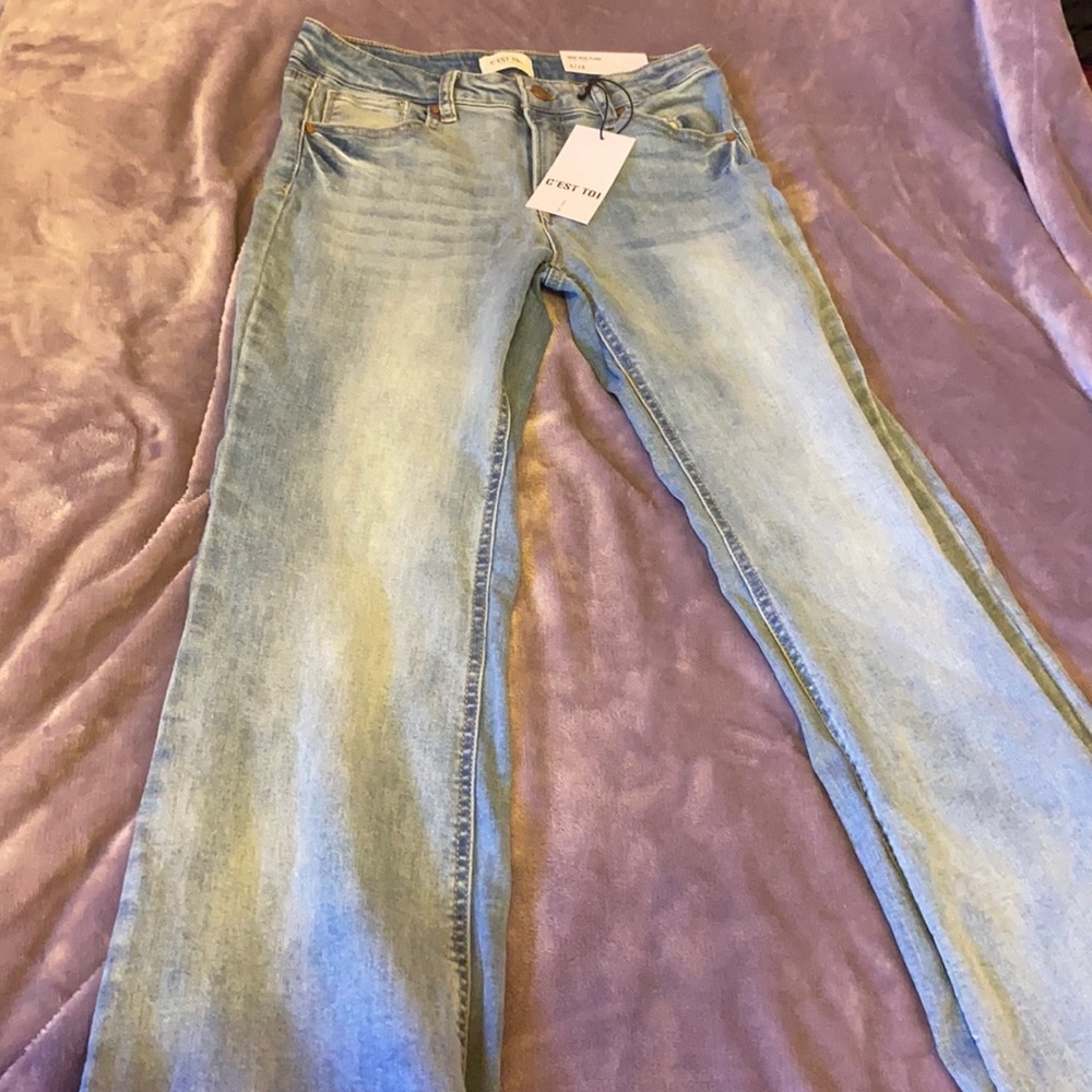 NEW JEANS ❤️❤️ - Picture 1 of 4